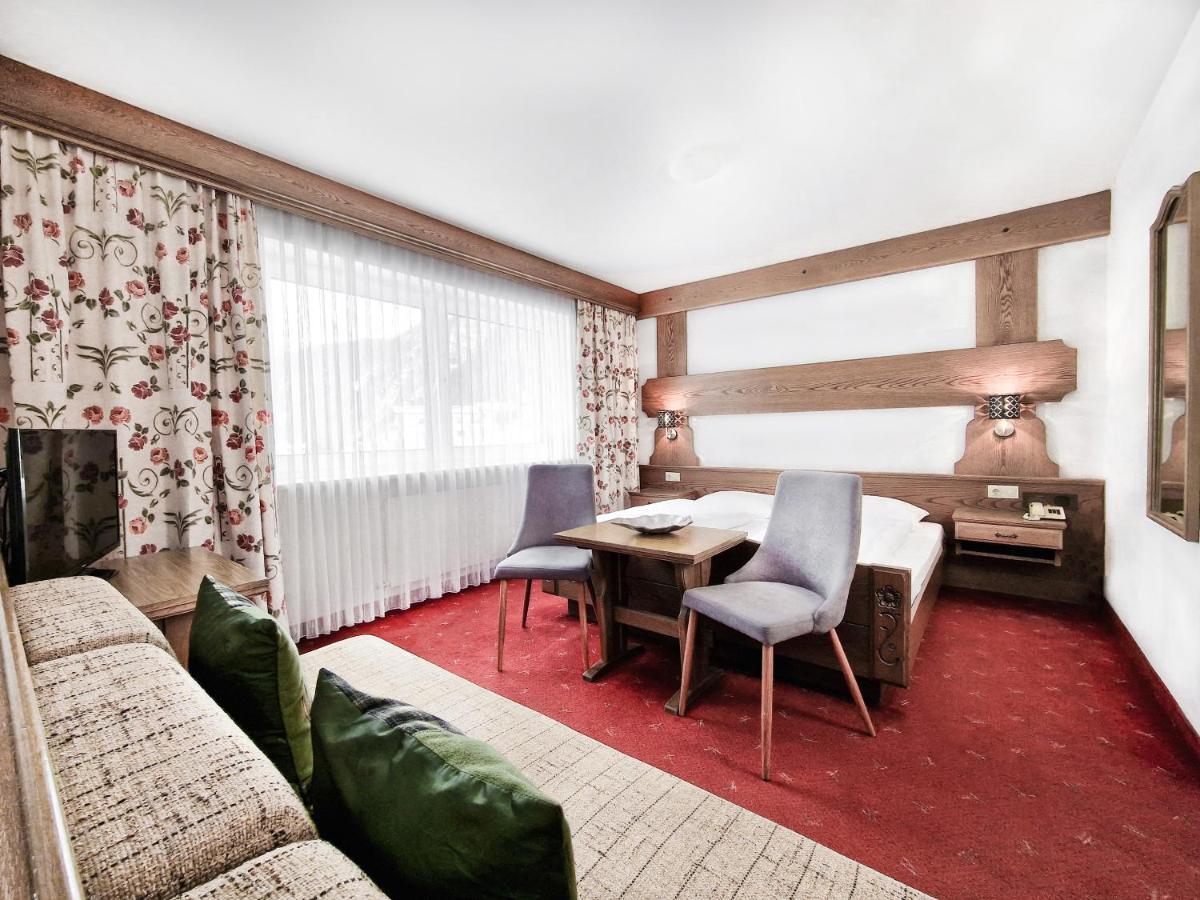 קאונרטל Hotel Laerchenhof מראה חיצוני תמונה