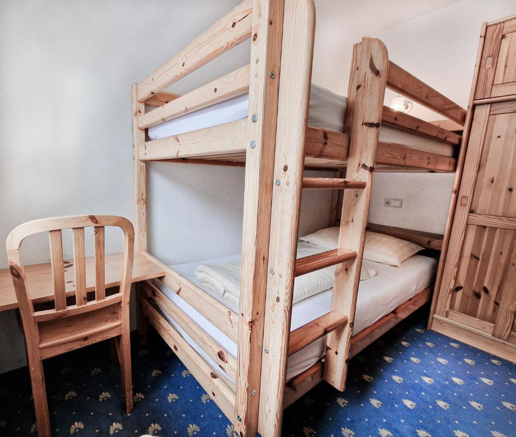 קאונרטל Hotel Laerchenhof מראה חיצוני תמונה
