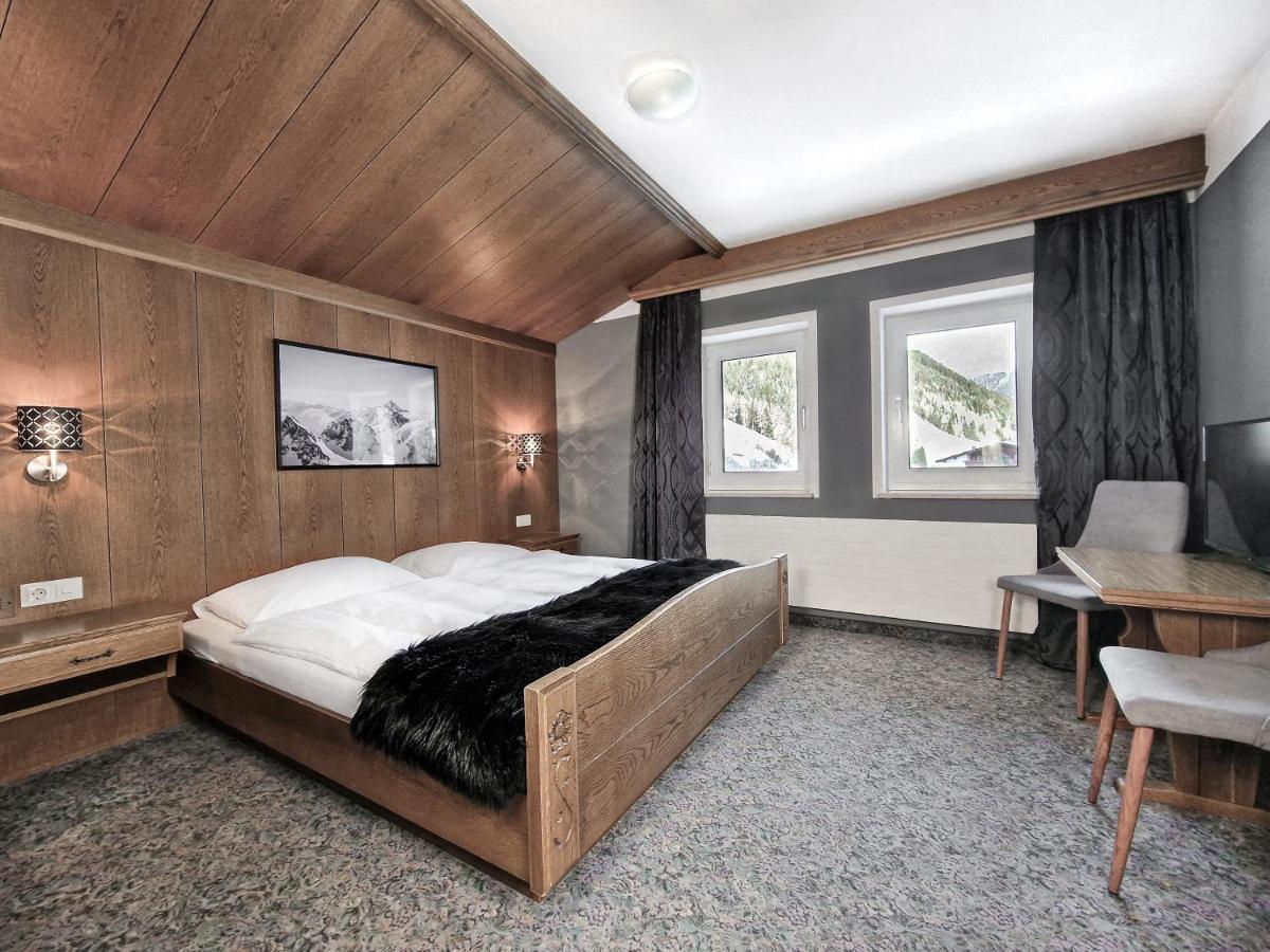קאונרטל Hotel Laerchenhof מראה חיצוני תמונה
