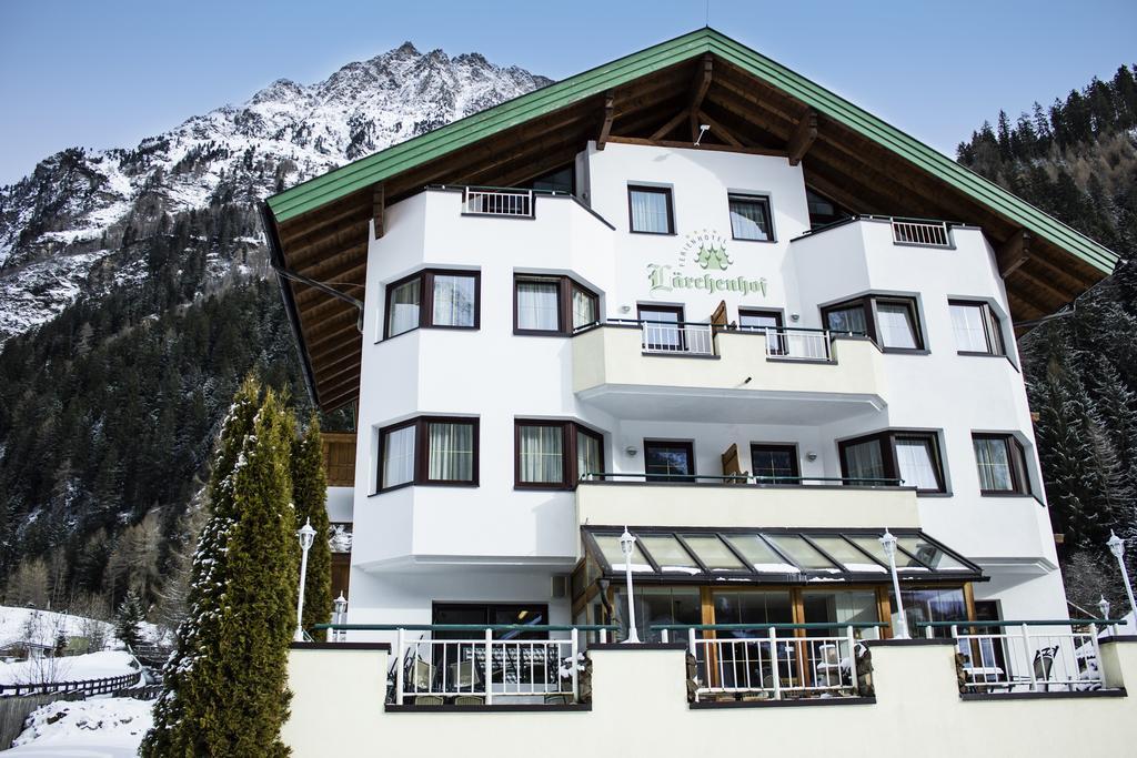 קאונרטל Hotel Laerchenhof מראה חיצוני תמונה